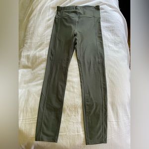 Sweaty Betty shiny olive green 7/8 legging